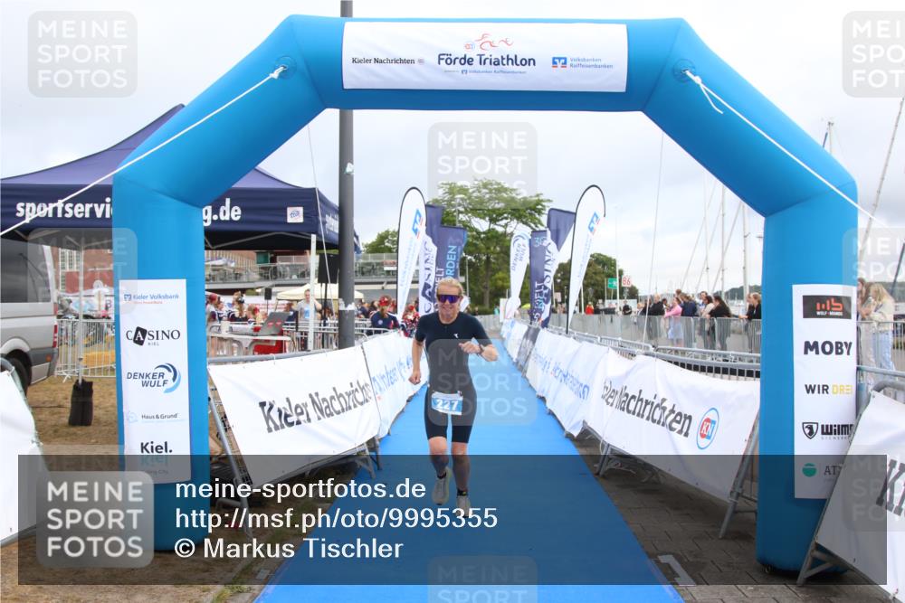 16.08.2026 - KN Förde Triathlon 2026 Markus Tischler http://msf.ph/oto/9995355 16.08.2026 10:58:19 Ziel 227, 227 meine-sportfotos.de