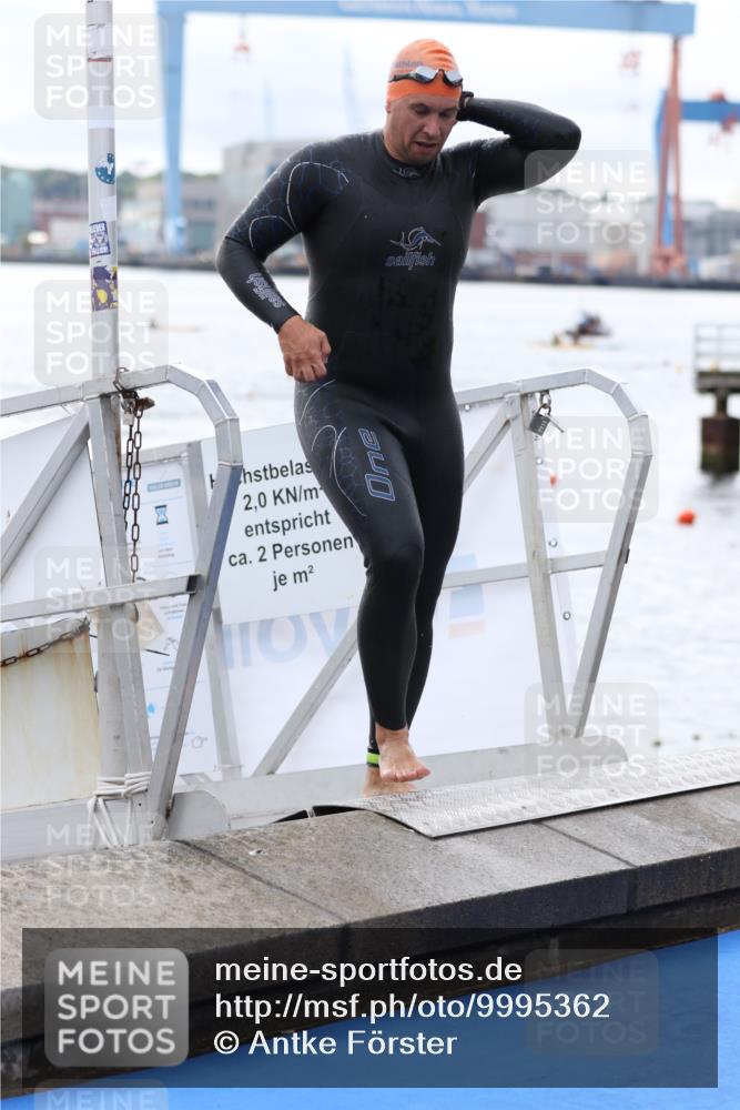 16.08.2026 - KN Förde Triathlon 2026 Antke Förster http://msf.ph/oto/9995362 16.08.2026 10:56:47 Schwimmen 336, 337, 340, 341, 373, 337, 343, 345 meine-sportfotos.de