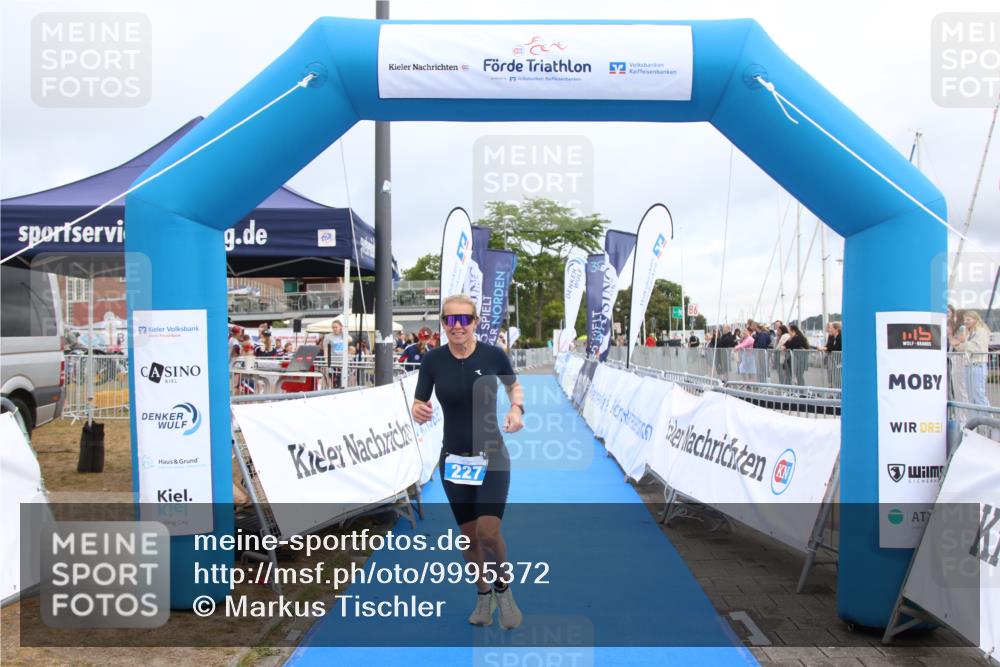 16.08.2026 - KN Förde Triathlon 2026 Markus Tischler http://msf.ph/oto/9995372 16.08.2026 10:58:19 Ziel 227, 227 meine-sportfotos.de