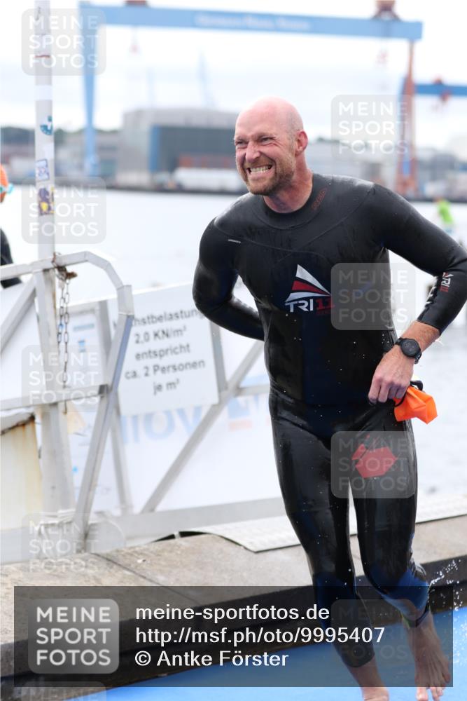 16.08.2026 - KN Förde Triathlon 2026 Antke Förster http://msf.ph/oto/9995407 16.08.2026 10:58:35 Schwimmen 331, 355, 359, 363, 367, 339, 348, 350, 359, 361 meine-sportfotos.de