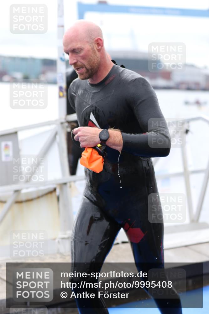 16.08.2026 - KN Förde Triathlon 2026 Antke Förster http://msf.ph/oto/9995408 16.08.2026 10:58:36 Schwimmen 331, 355, 359, 363, 367, 328, 339, 348, 350, 361 meine-sportfotos.de