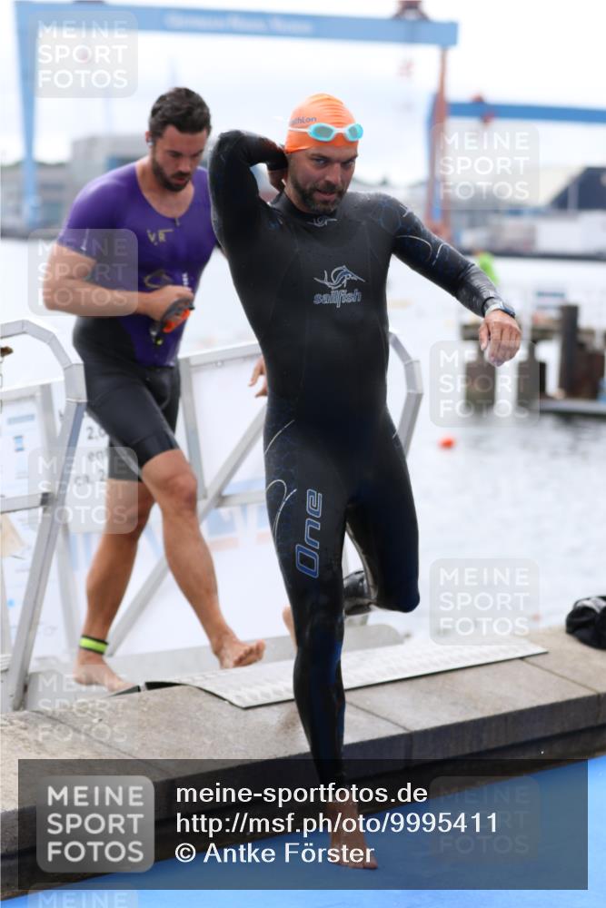 16.08.2026 - KN Förde Triathlon 2026 Antke Förster http://msf.ph/oto/9995411 16.08.2026 10:58:37 Schwimmen 331, 339, 355, 359, 363, 367, 328, 339, 348, 350, 361 meine-sportfotos.de