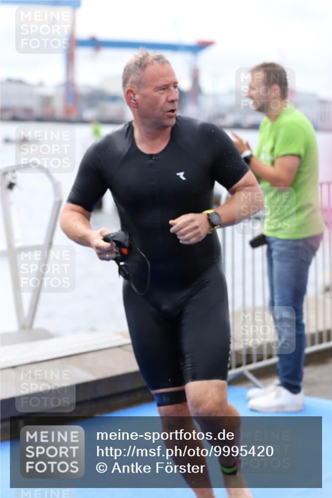 16.08.2026 - KN Förde Triathlon 2026 Antke Förster http://msf.ph/oto/9995420 16.08.2026 10:58:45 Schwimmen 331, 339, 350, 359, 361, 367, 328, 348, 371 meine-sportfotos.de