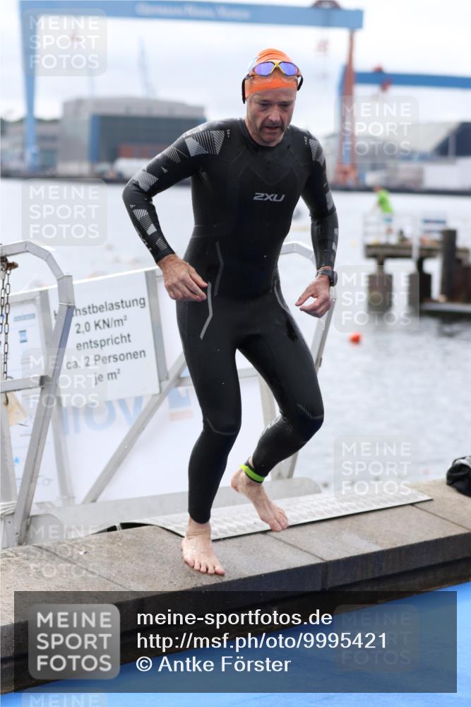 16.08.2026 - KN Förde Triathlon 2026 Antke Förster http://msf.ph/oto/9995421 16.08.2026 10:58:47 Schwimmen 339, 350, 359, 361, 367, 328, 348, 371 meine-sportfotos.de