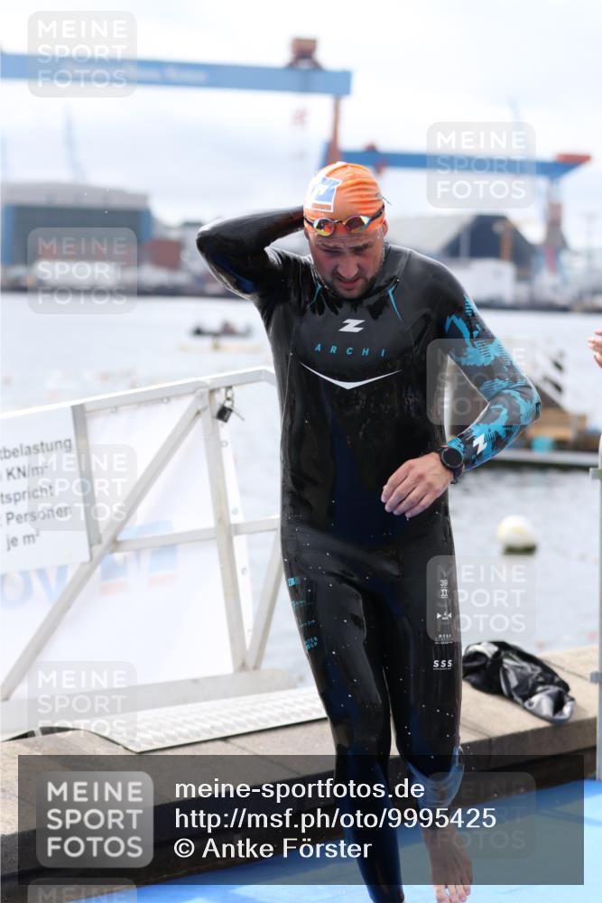 16.08.2026 - KN Förde Triathlon 2026 Antke Förster http://msf.ph/oto/9995425 16.08.2026 10:59:01 Schwimmen 328, 339, 348, 350, 361, 328, 349, 358, 371 meine-sportfotos.de