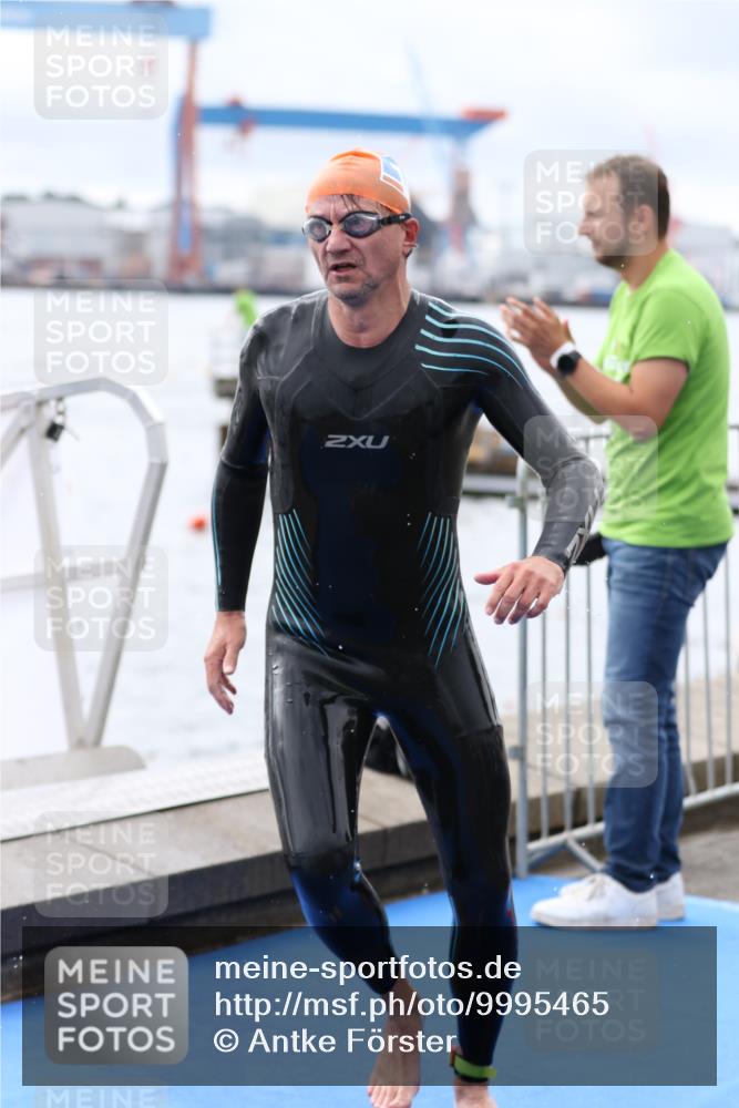 16.08.2026 - KN Förde Triathlon 2026 Antke Förster http://msf.ph/oto/9995465 16.08.2026 11:00:08 Schwimmen 346, 372, 804, 354, 391, 392, 394 meine-sportfotos.de