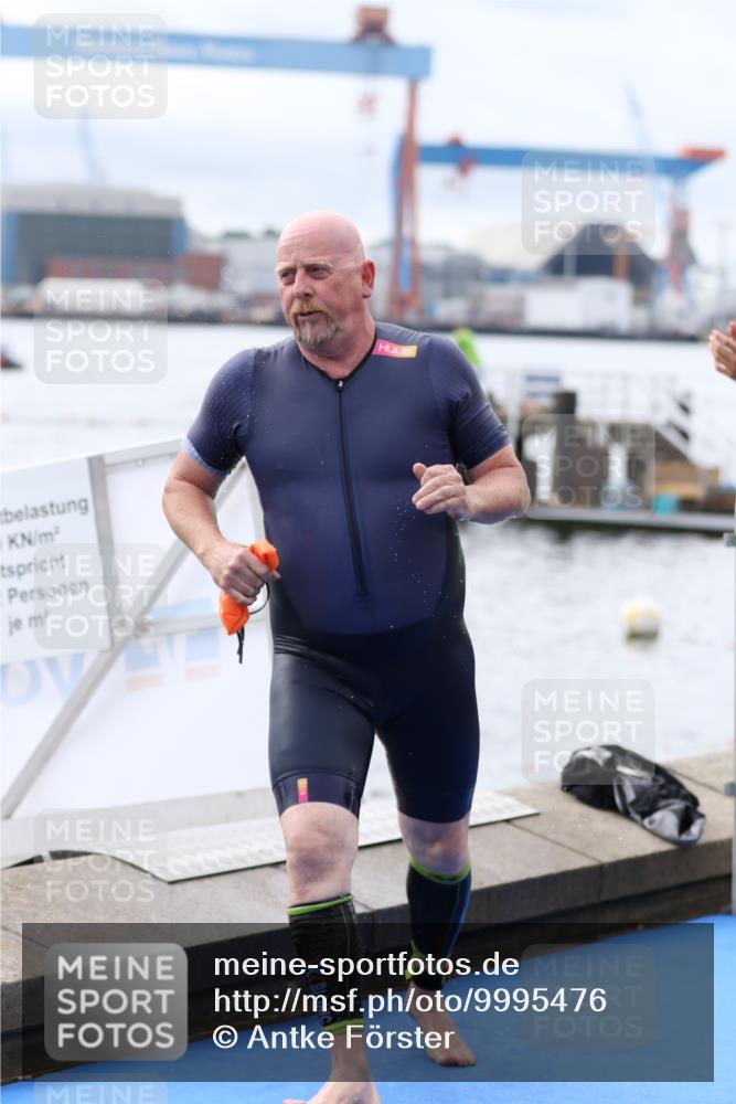 16.08.2026 - KN Förde Triathlon 2026 Antke Förster http://msf.ph/oto/9995476 16.08.2026 11:00:15 Schwimmen 346, 354, 372, 391, 392, 394 meine-sportfotos.de