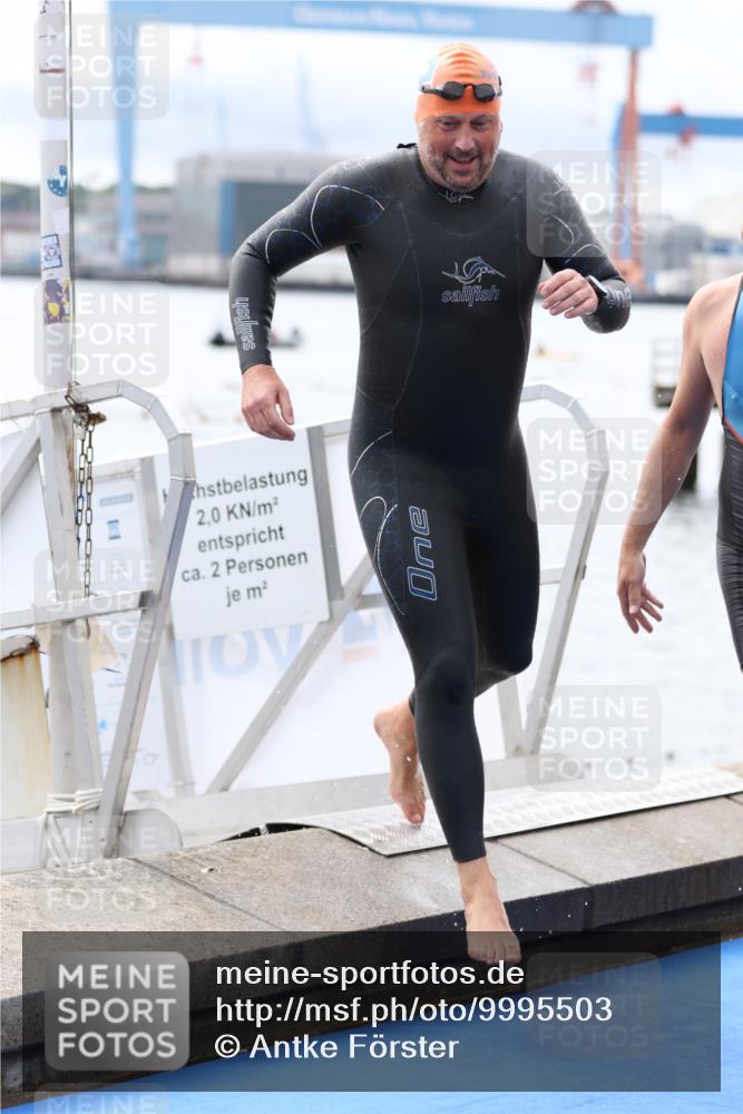 16.08.2026 - KN Förde Triathlon 2026 Antke Förster http://msf.ph/oto/9995503 16.08.2026 11:00:52 Schwimmen 338, 356, 368, 390, 392, 395, 342, 347, 352, 356 meine-sportfotos.de