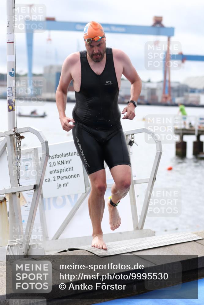 16.08.2026 - KN Förde Triathlon 2026 Antke Förster http://msf.ph/oto/9995530 16.08.2026 11:01:22 Schwimmen 342, 347, 352, 375, 382, 353, 364, 365, 376, 377, 382, 383 meine-sportfotos.de