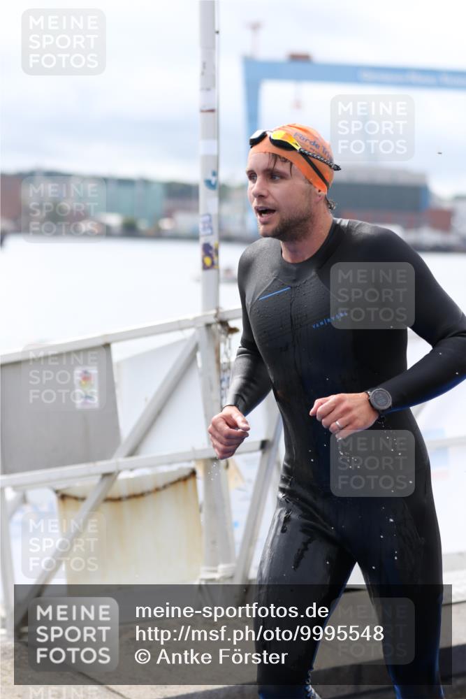 16.08.2026 - KN Förde Triathlon 2026 Antke Förster http://msf.ph/oto/9995548 16.08.2026 11:01:36 Schwimmen 347, 352, 353, 364, 365, 375, 382, 353, 369, 376, 377, 383 meine-sportfotos.de