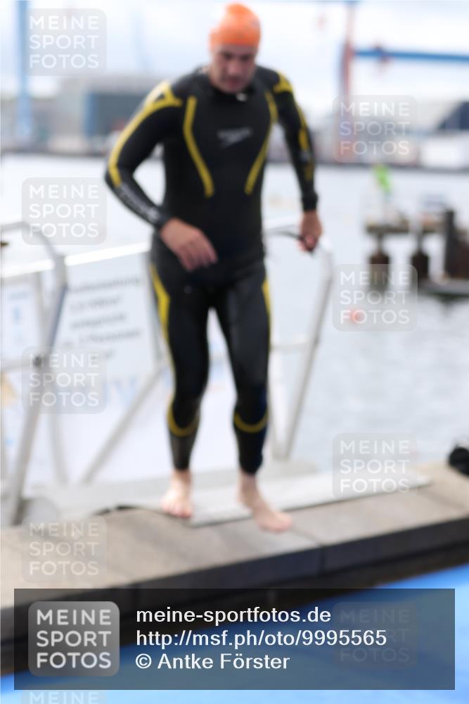 16.08.2026 - KN Förde Triathlon 2026 Antke Förster http://msf.ph/oto/9995565 16.08.2026 11:01:57 Schwimmen 353, 369, 376, 377, 383 meine-sportfotos.de