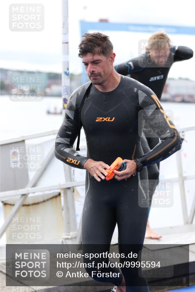 16.08.2026 - KN Förde Triathlon 2026 Antke Förster http://msf.ph/oto/9995594 16.08.2026 11:02:56 Schwimmen 315, 316, 357, 388, 397, 360, 370, 389 meine-sportfotos.de