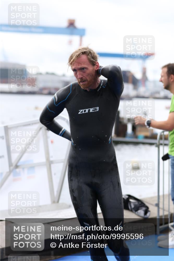 16.08.2026 - KN Förde Triathlon 2026 Antke Förster http://msf.ph/oto/9995596 16.08.2026 11:02:57 Schwimmen 315, 316, 357, 388, 397, 360, 370, 389 meine-sportfotos.de