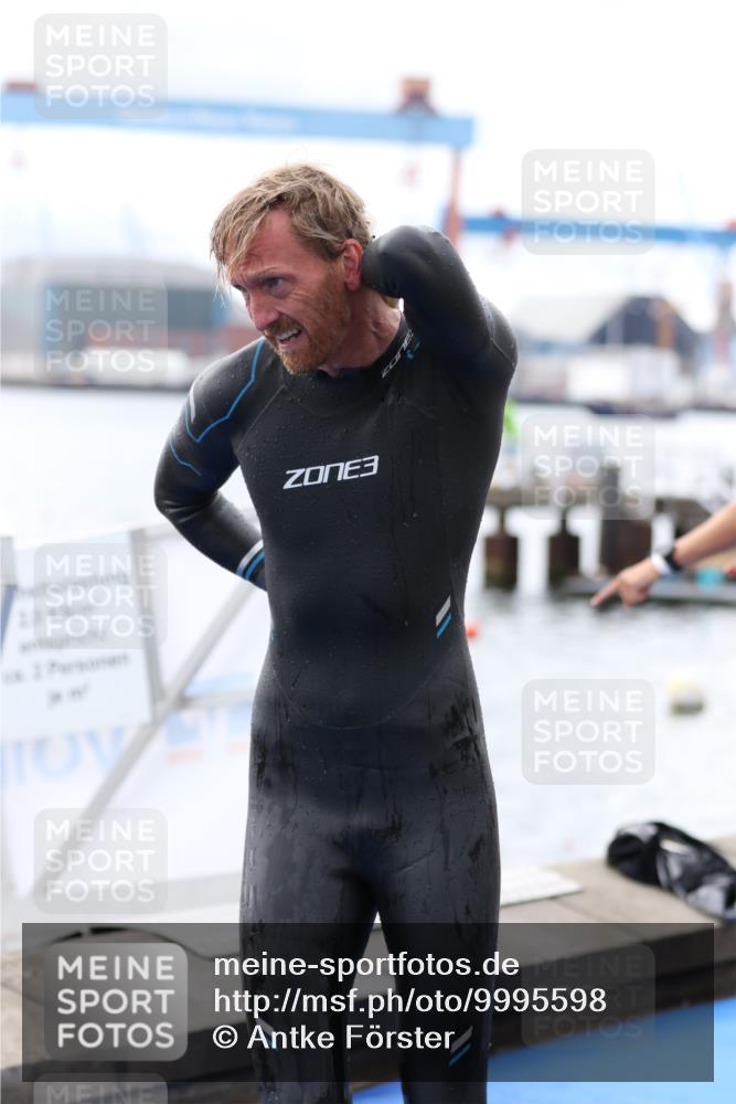 16.08.2026 - KN Förde Triathlon 2026 Antke Förster http://msf.ph/oto/9995598 16.08.2026 11:02:57 Schwimmen 315, 316, 357, 388, 397, 360, 370, 389 meine-sportfotos.de