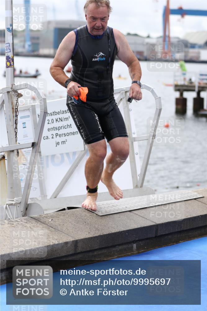16.08.2026 - KN Förde Triathlon 2026 Antke Förster http://msf.ph/oto/9995697 16.08.2026 11:05:11 Schwimmen 374, 386, 407, 430, 393, 406, 432 meine-sportfotos.de