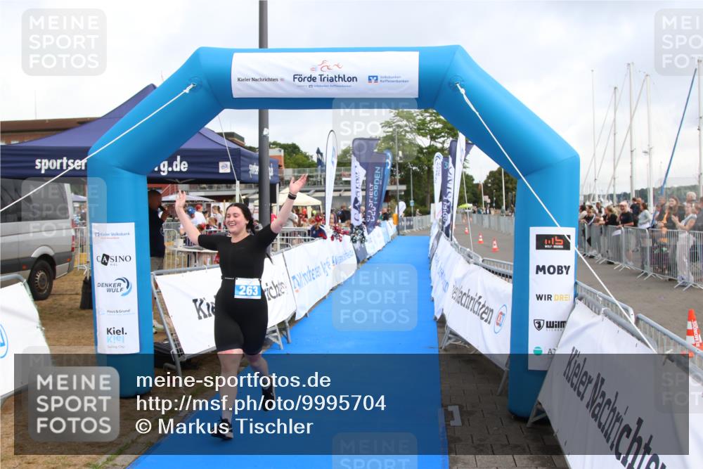 16.08.2026 - KN Förde Triathlon 2026 Markus Tischler http://msf.ph/oto/9995704 16.08.2026 11:04:26 Ziel 263, 263 meine-sportfotos.de