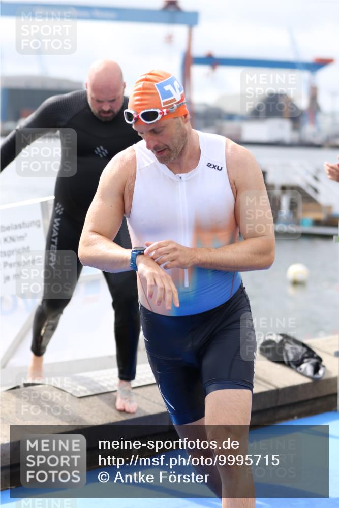 16.08.2026 - KN Förde Triathlon 2026 Antke Förster http://msf.ph/oto/9995715 16.08.2026 11:05:33 Schwimmen 393, 406, 407, 432, 421 meine-sportfotos.de