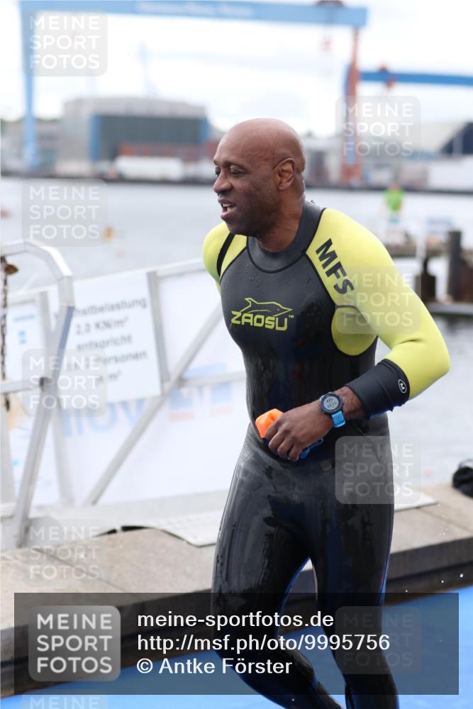 16.08.2026 - KN Förde Triathlon 2026 Antke Förster http://msf.ph/oto/9995756 16.08.2026 11:06:50 Schwimmen 351, 396, 399, 385, 416, 425, 435, 437, 801 meine-sportfotos.de