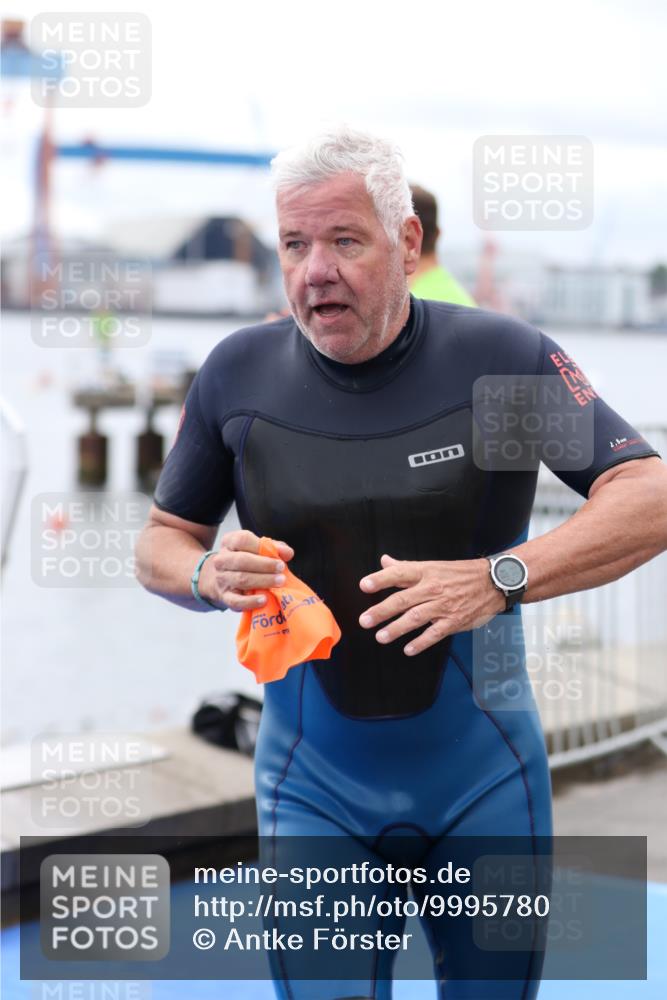 16.08.2026 - KN Förde Triathlon 2026 Antke Förster http://msf.ph/oto/9995780 16.08.2026 11:07:14 Schwimmen 385, 416, 425, 435, 437, 801, 378, 404, 802 meine-sportfotos.de