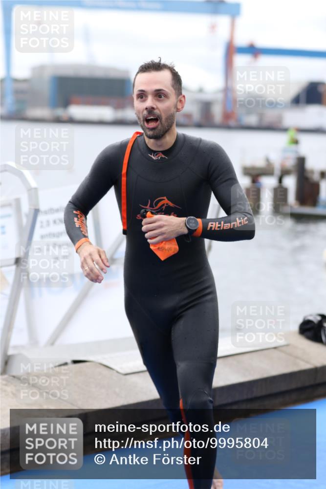 16.08.2026 - KN Förde Triathlon 2026 Antke Förster http://msf.ph/oto/9995804 16.08.2026 11:07:47 Schwimmen 404, 417, 802, 414, 427 meine-sportfotos.de