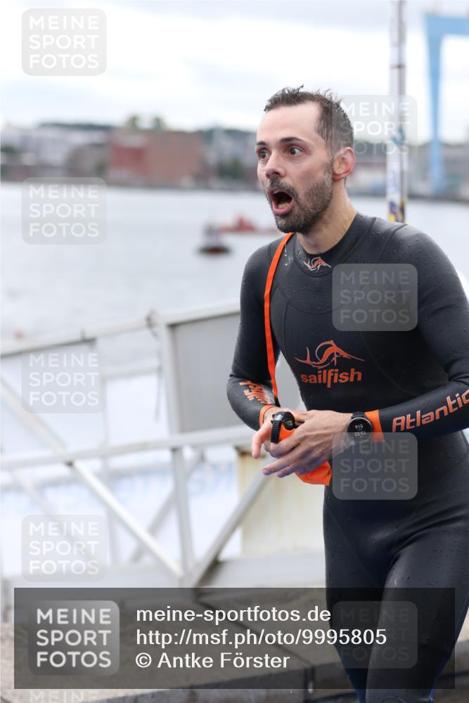 16.08.2026 - KN Förde Triathlon 2026 Antke Förster http://msf.ph/oto/9995805 16.08.2026 11:07:48 Schwimmen 404, 417, 414, 427 meine-sportfotos.de