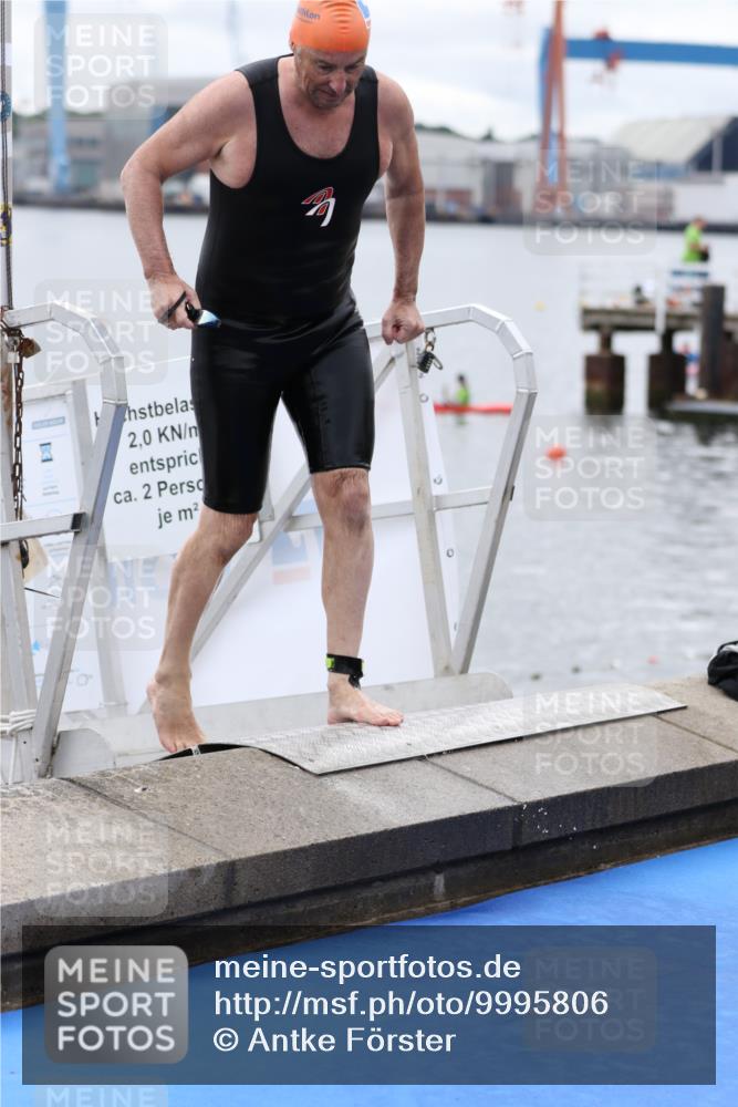 16.08.2026 - KN Förde Triathlon 2026 Antke Förster http://msf.ph/oto/9995806 16.08.2026 11:07:52 Schwimmen 417, 427, 414 meine-sportfotos.de