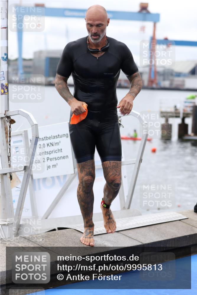 16.08.2026 - KN Förde Triathlon 2026 Antke Förster http://msf.ph/oto/9995813 16.08.2026 11:07:55 Schwimmen 414, 417, 427 meine-sportfotos.de