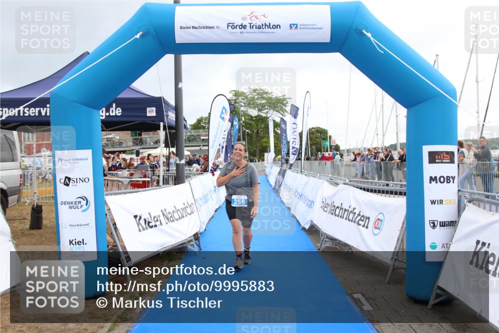 16.08.2026 - KN Förde Triathlon 2026 Markus Tischler http://msf.ph/oto/9995883 16.08.2026 11:13:34 Ziel 256, 256 meine-sportfotos.de