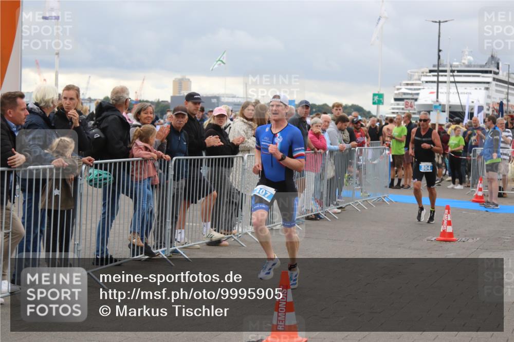 16.08.2026 - KN Förde Triathlon 2026 Markus Tischler http://msf.ph/oto/9995905 16.08.2026 11:47:49 Ziel  meine-sportfotos.de