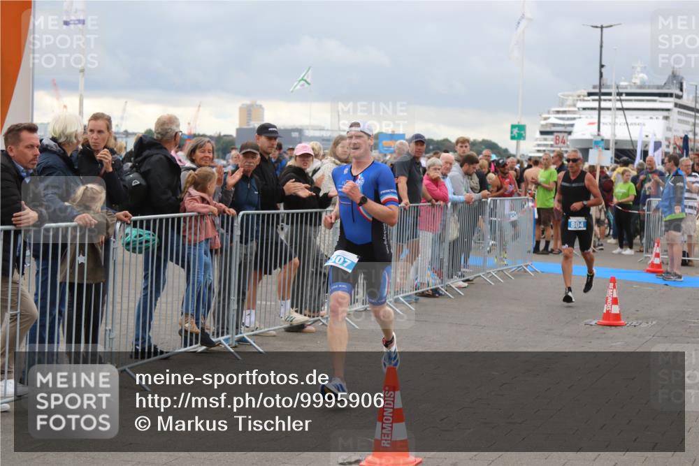 16.08.2026 - KN Förde Triathlon 2026 Markus Tischler http://msf.ph/oto/9995906 16.08.2026 11:47:49 Ziel  meine-sportfotos.de