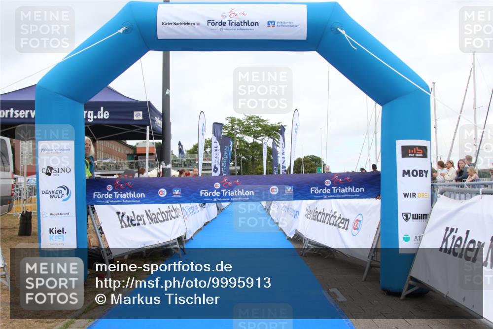 16.08.2026 - KN Förde Triathlon 2026 Markus Tischler http://msf.ph/oto/9995913 16.08.2026 11:48:41 Ziel  meine-sportfotos.de