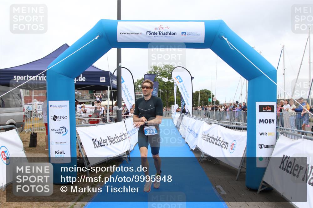 16.08.2026 - KN Förde Triathlon 2026 Markus Tischler http://msf.ph/oto/9995948 16.08.2026 11:51:30 Ziel 304, 304 meine-sportfotos.de