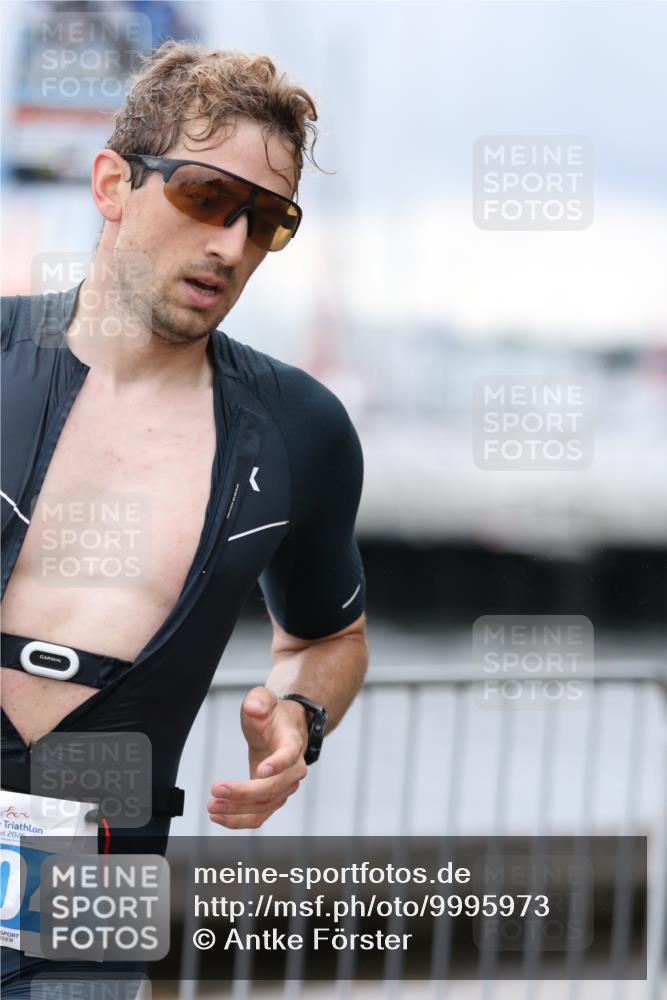 16.08.2026 - KN Förde Triathlon 2026 Antke Förster http://msf.ph/oto/9995973 16.08.2026 11:36:46 Laufen  meine-sportfotos.de