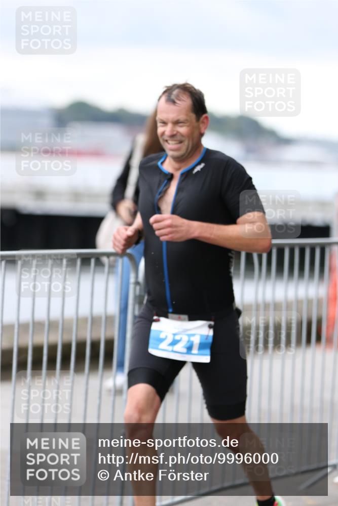 16.08.2026 - KN Förde Triathlon 2026 Antke Förster http://msf.ph/oto/9996000 16.08.2026 11:39:33 Laufen  meine-sportfotos.de