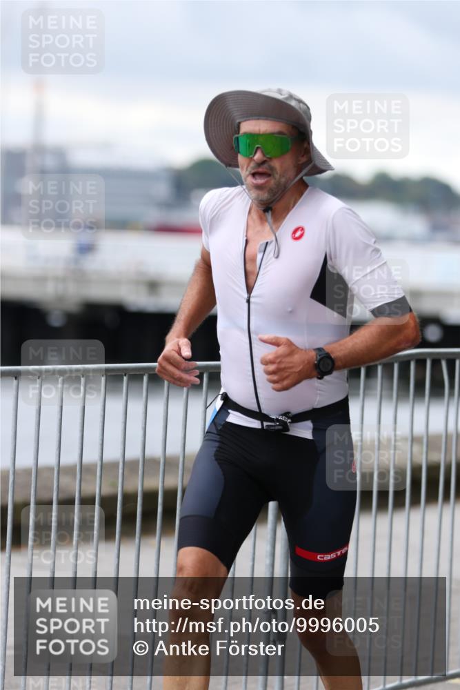 16.08.2026 - KN Förde Triathlon 2026 Antke Förster http://msf.ph/oto/9996005 16.08.2026 11:39:37 Laufen  meine-sportfotos.de