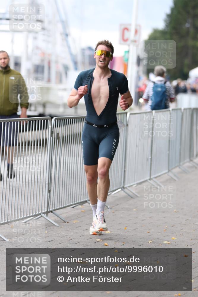 16.08.2026 - KN Förde Triathlon 2026 Antke Förster http://msf.ph/oto/9996010 16.08.2026 11:40:17 Laufen  meine-sportfotos.de