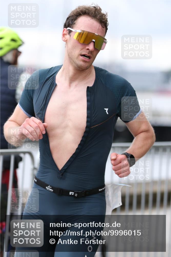 16.08.2026 - KN Förde Triathlon 2026 Antke Förster http://msf.ph/oto/9996015 16.08.2026 11:40:20 Laufen  meine-sportfotos.de