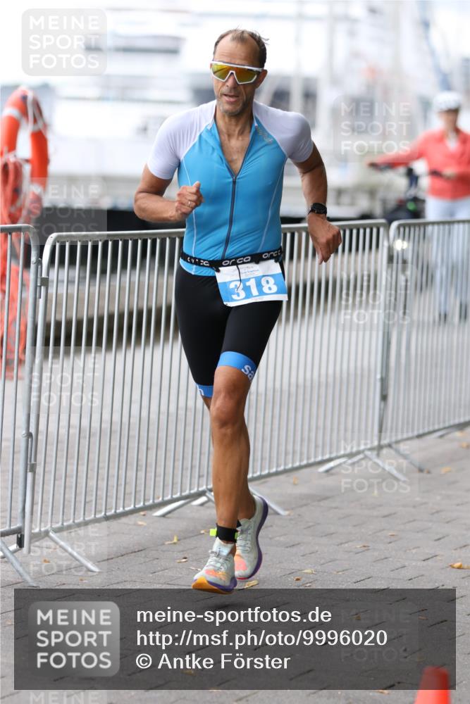 16.08.2026 - KN Förde Triathlon 2026 Antke Förster http://msf.ph/oto/9996020 16.08.2026 11:41:13 Laufen  meine-sportfotos.de