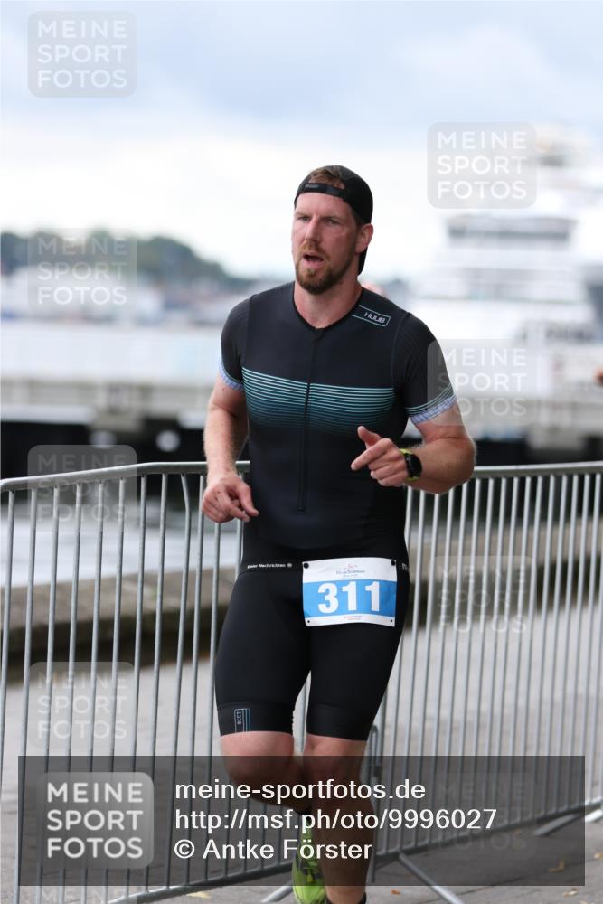 16.08.2026 - KN Förde Triathlon 2026 Antke Förster http://msf.ph/oto/9996027 16.08.2026 11:41:18 Laufen  meine-sportfotos.de