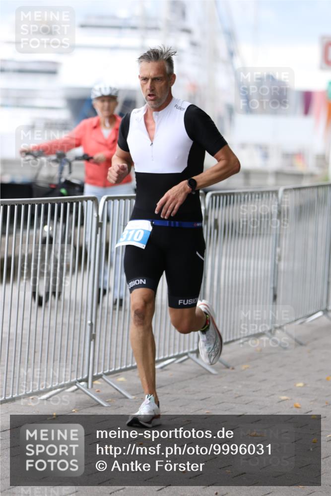 16.08.2026 - KN Förde Triathlon 2026 Antke Förster http://msf.ph/oto/9996031 16.08.2026 11:41:21 Laufen  meine-sportfotos.de