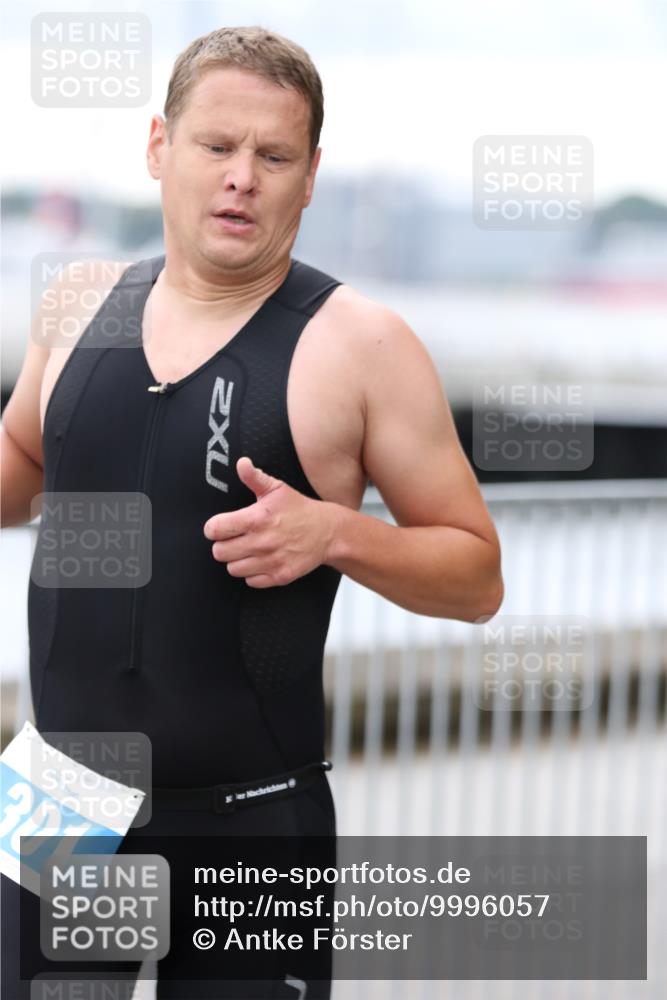 16.08.2026 - KN Förde Triathlon 2026 Antke Förster http://msf.ph/oto/9996057 16.08.2026 11:42:21 Laufen  meine-sportfotos.de