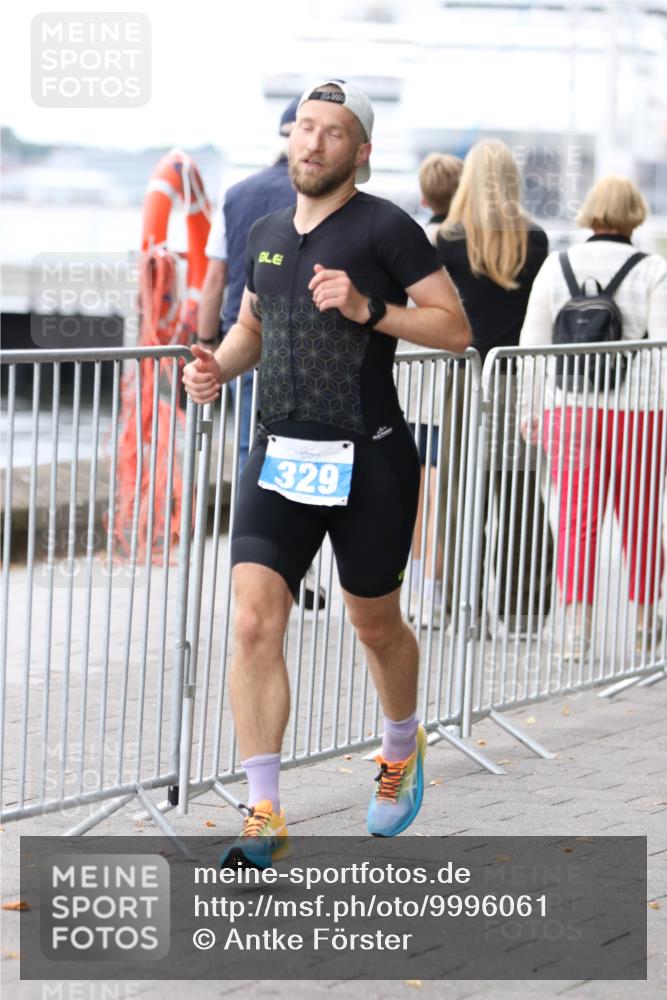 16.08.2026 - KN Förde Triathlon 2026 Antke Förster http://msf.ph/oto/9996061 16.08.2026 11:42:24 Laufen  meine-sportfotos.de