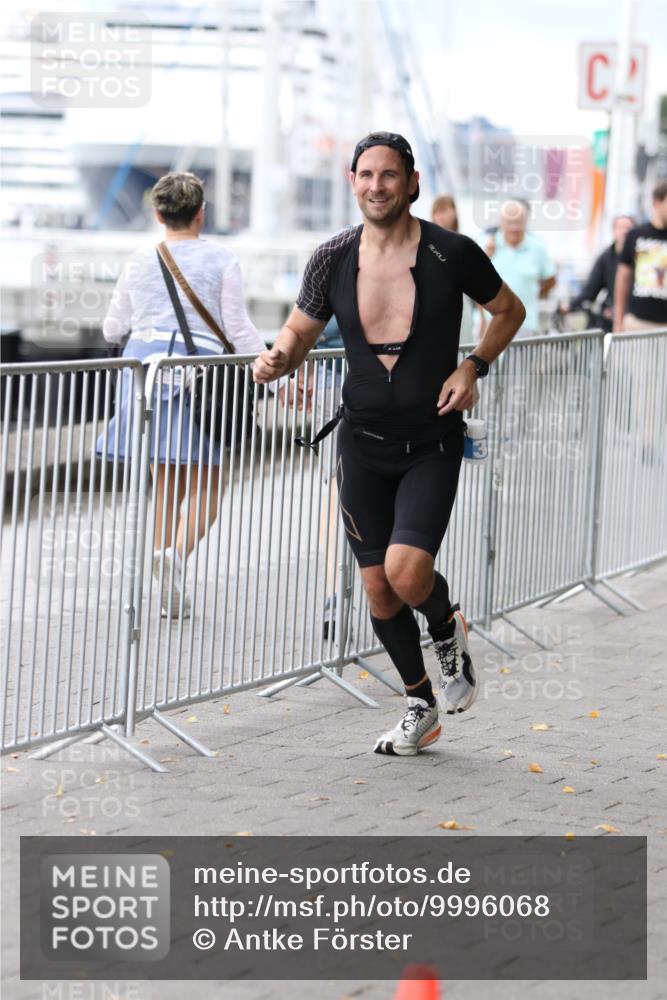 16.08.2026 - KN Förde Triathlon 2026 Antke Förster http://msf.ph/oto/9996068 16.08.2026 11:42:55 Laufen  meine-sportfotos.de