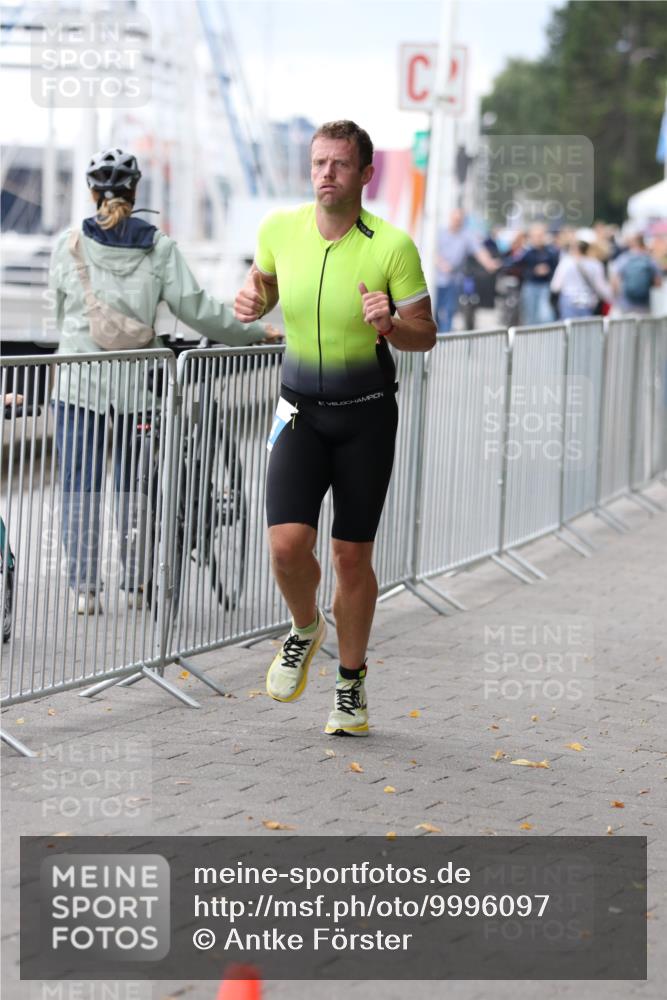 16.08.2026 - KN Förde Triathlon 2026 Antke Förster http://msf.ph/oto/9996097 16.08.2026 11:43:33 Laufen  meine-sportfotos.de
