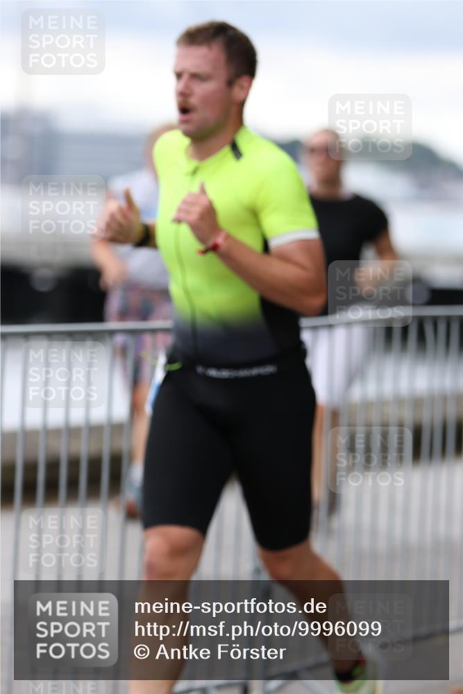 16.08.2026 - KN Förde Triathlon 2026 Antke Förster http://msf.ph/oto/9996099 16.08.2026 11:43:35 Laufen  meine-sportfotos.de