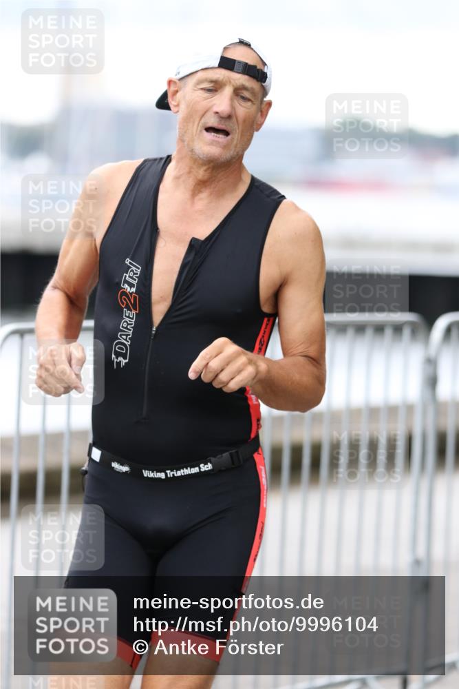 16.08.2026 - KN Förde Triathlon 2026 Antke Förster http://msf.ph/oto/9996104 16.08.2026 11:43:40 Laufen  meine-sportfotos.de