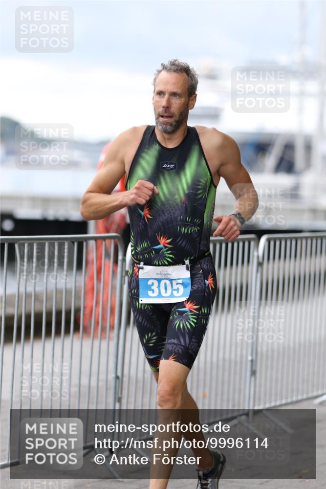 16.08.2026 - KN Förde Triathlon 2026 Antke Förster http://msf.ph/oto/9996114 16.08.2026 11:43:58 Laufen  meine-sportfotos.de
