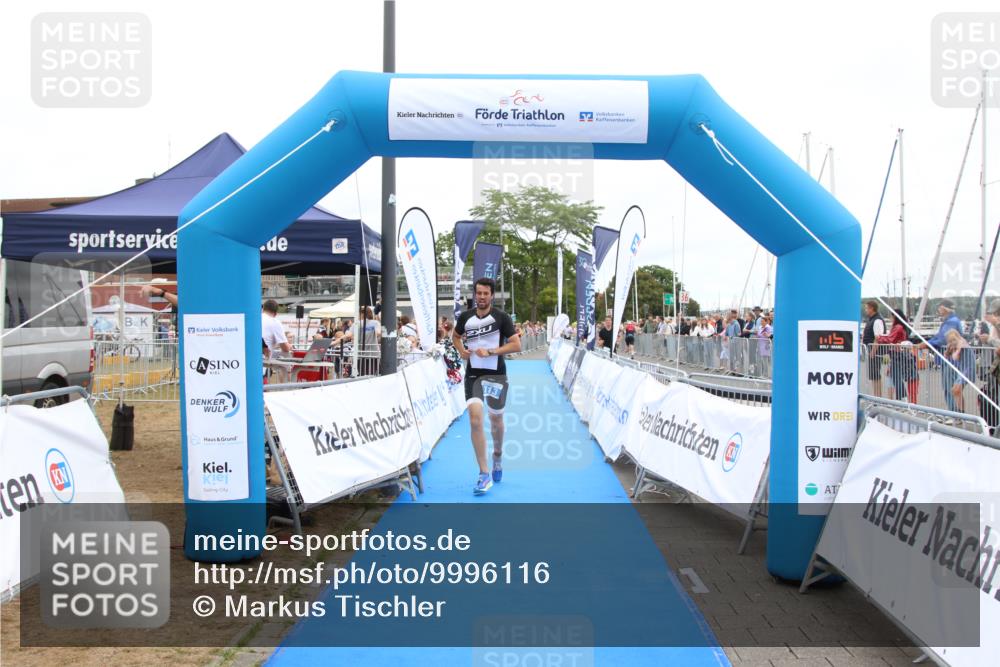 16.08.2026 - KN Förde Triathlon 2026 Markus Tischler http://msf.ph/oto/9996116 16.08.2026 11:54:39 Ziel 313, 313 meine-sportfotos.de