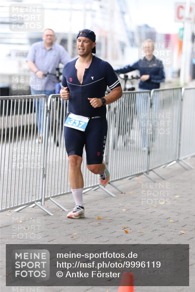 16.08.2026 - KN Förde Triathlon 2026 Antke Förster http://msf.ph/oto/9996119 16.08.2026 11:44:16 Laufen  meine-sportfotos.de