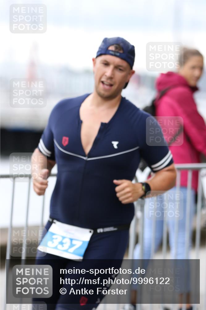 16.08.2026 - KN Förde Triathlon 2026 Antke Förster http://msf.ph/oto/9996122 16.08.2026 11:44:19 Laufen  meine-sportfotos.de